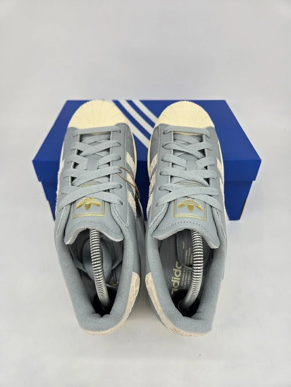 adidas Women's Superstar II KH8874 Cream White Snakeskin Sage Shoes Size 8